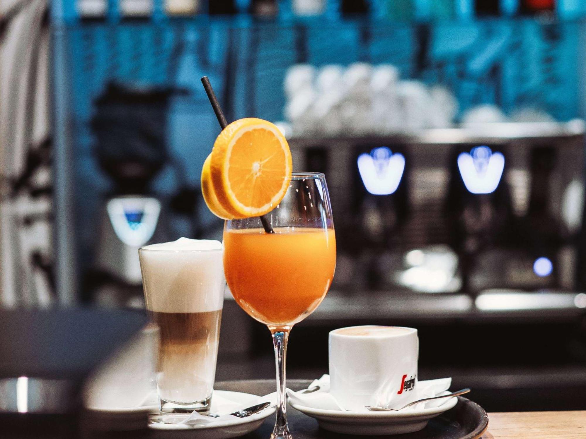 Ibis Poznan Polnoc 호텔 수치 라스 외부 사진